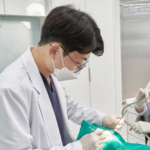 [건강 1분팁] 임플란트, 치과 선택 시 주의사항 및 사후 관리는?