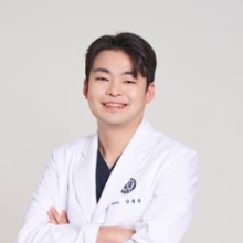 [건강프라임_칼럼] 임플란트 후 중요한 사후 관리...염증 등 예방해야