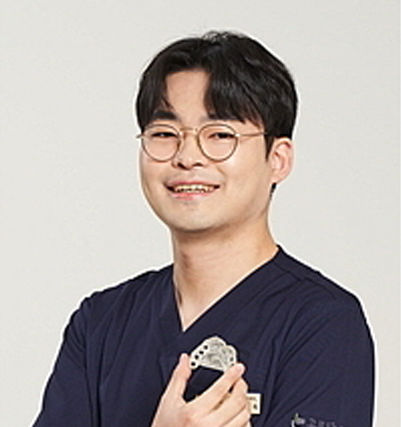 임플란트치과 선택기준은 철저한 사후관리 여부