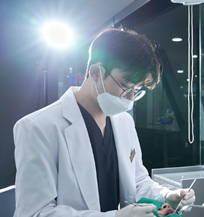 상실된 치아, 맞춤형 임플란트로 기능 회복