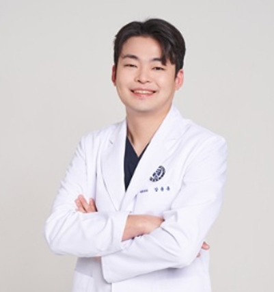 전체 임플란트, 네비게이션 과정 해결책 될수도