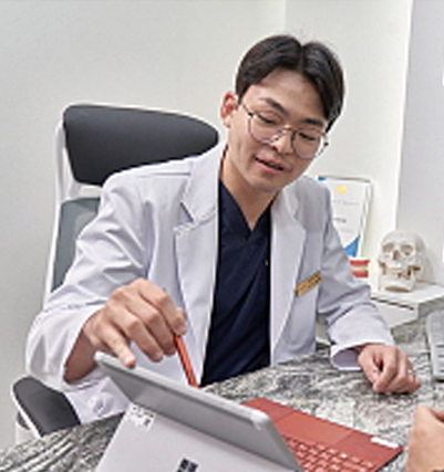발치 즉시 식립 임플란트, 장점과 주의점
