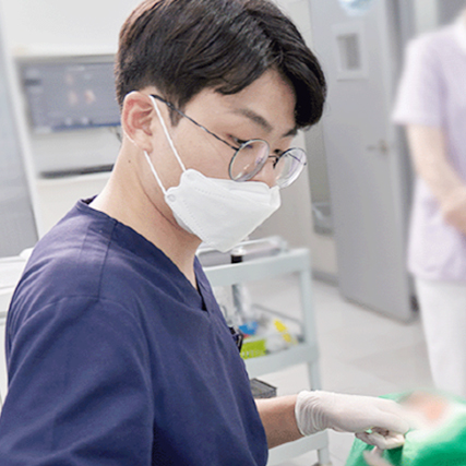[건강 1분팁] 임플란트 보철물, 종류별 특징 알고 선택해야