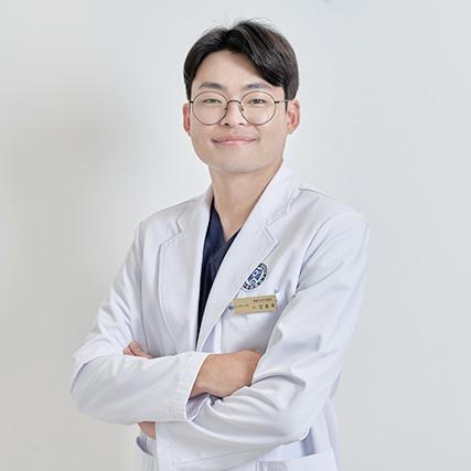 네비게이션 임플란트 신체 부담은 낮추고 정확도는 높인다