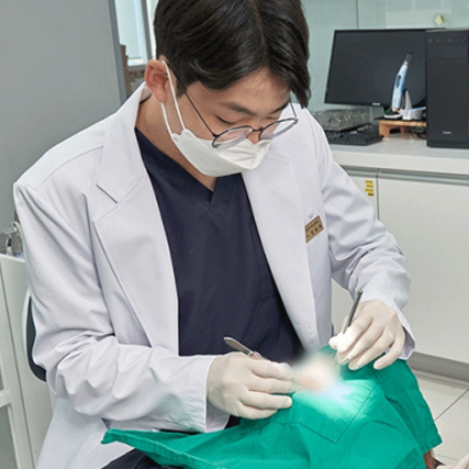 노년층의 건강보험 활용 임플란트, 체크 할 사항은?