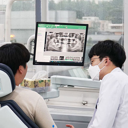 발치 즉시 심는 '원데이 임플란트' 고려사항은?