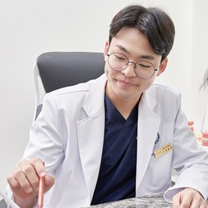 임플란트 수술 전 고려해야 할 ‘치조골이식’, 왜 필요할까?