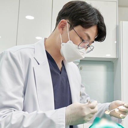 무치악 환자를 위한 임플란트, 디지털 기술 접목으로 안전성과 정확성 극대화
