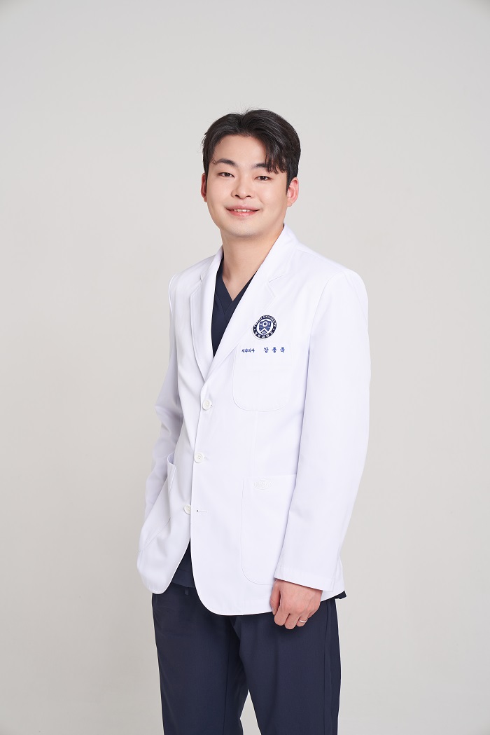 임플란트 비용보다 중요한 '치료 계획'…구강 상태에 맞는 선택 필요